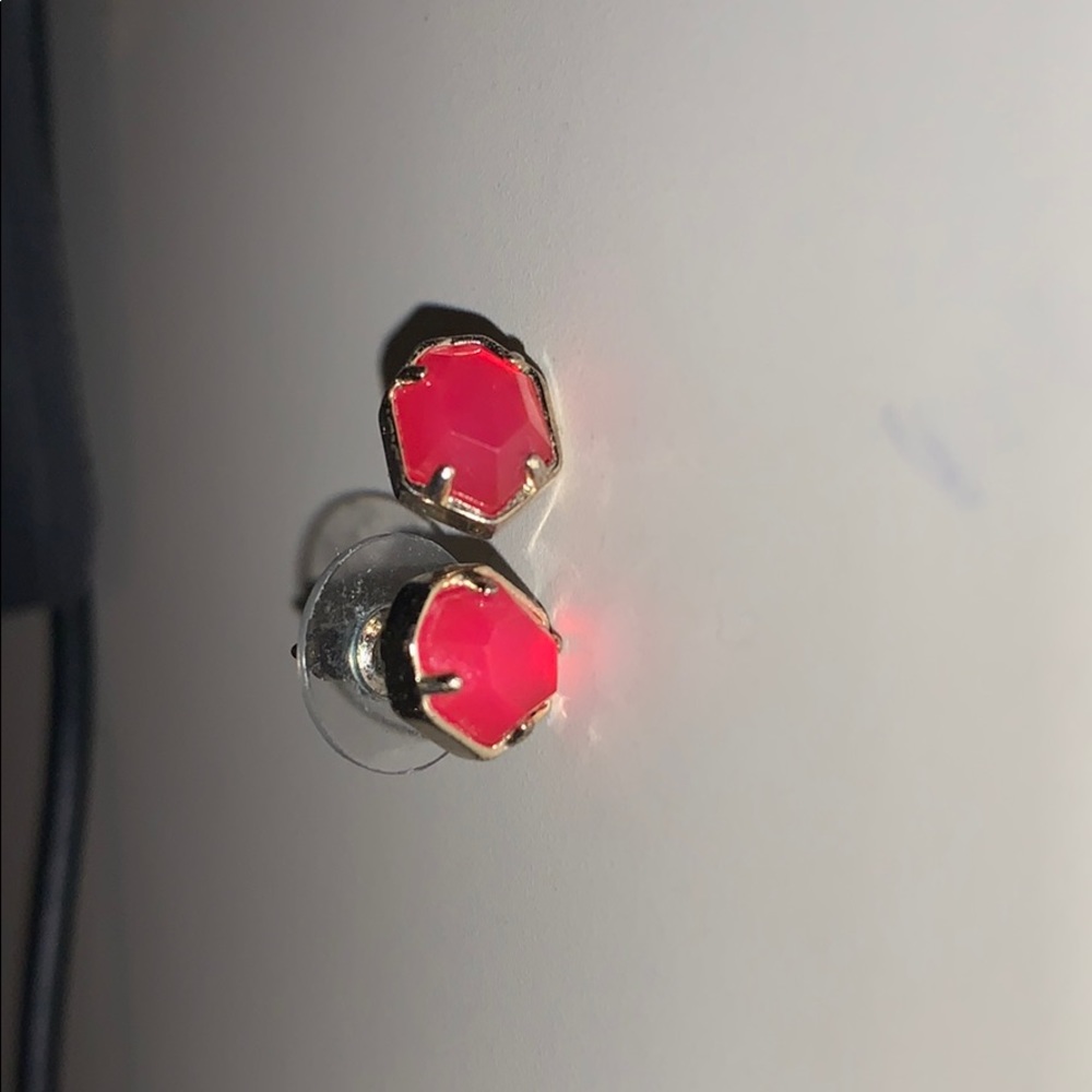 Kendra Scott earrings